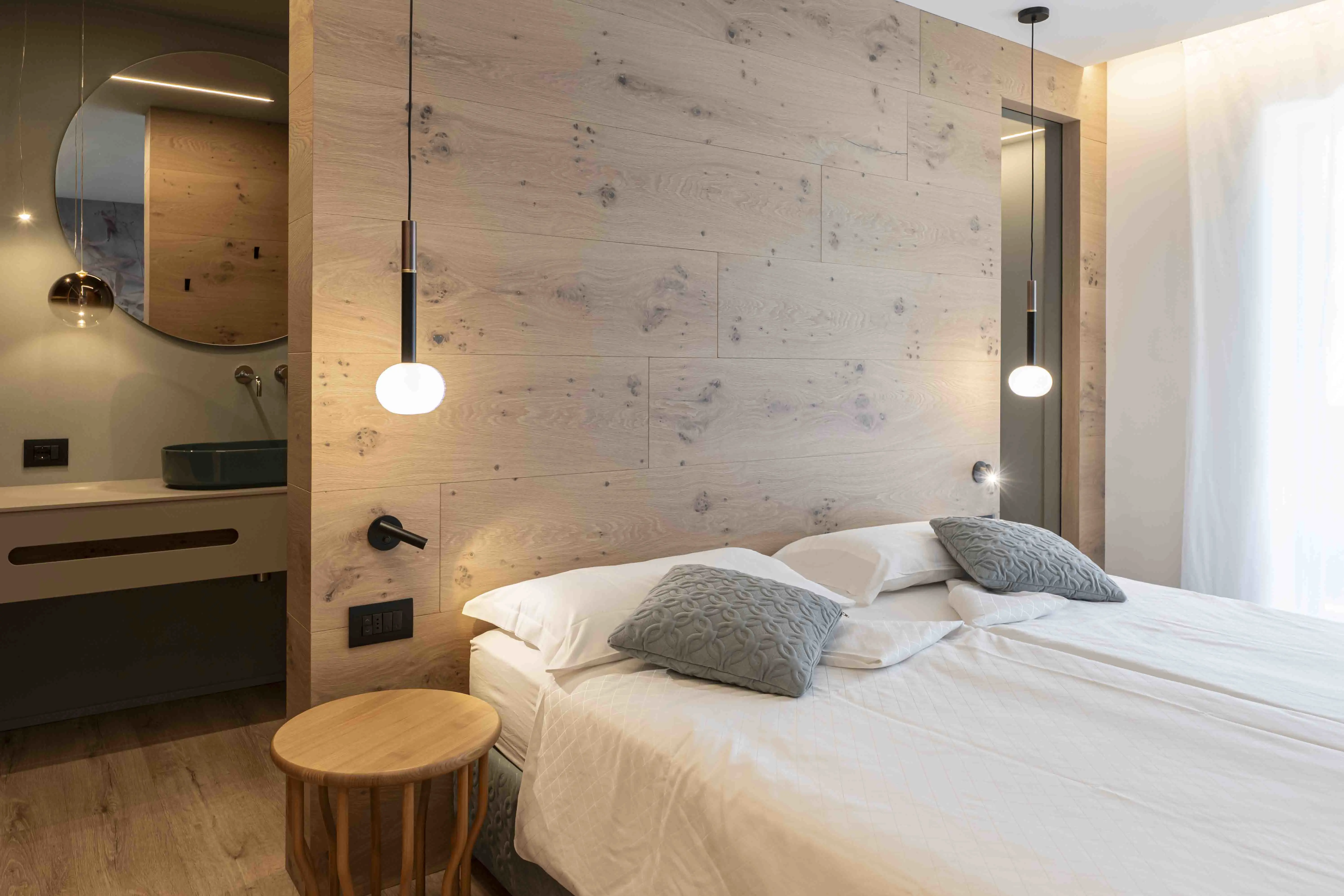 elisafedrizzi_flos-210-2d